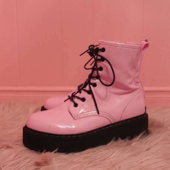 Steve Madden Pink Combat Women's Boots - Picture 4 of 7